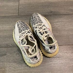 Yeezy Boost 350 Zebra